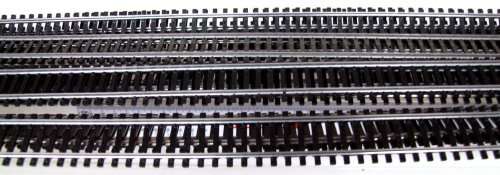 LIMA HO: Metal Flex Track(403042) 12 x  0.9m(10.8m in total) Lengths in NEW Boxed condition.(Italy))