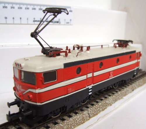 SPECIAL MARKLIN HO: 3041 Austria Series 1043.01 ÖBB in Like New un-boxed condition (Germany)