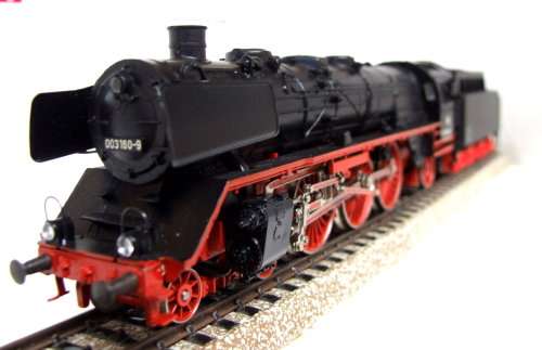 MARKLIN HO: 3rail AC 3085 DB Steam Loco 003 160-9 Era III in Like New un-boxed condition (Germany)