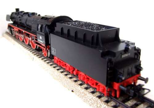 MARKLIN HO: 3rail AC 3085 DB Steam Loco 003 160-9 Era III in Like New un-boxed condition (Germany)