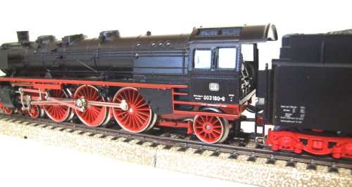 MARKLIN HO: 3rail AC 3085 DB Steam Loco 003 160-9 Era III in Like New un-boxed condition (Germany)