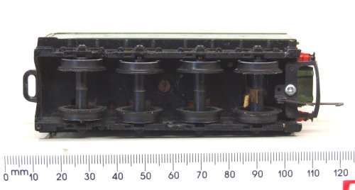 TRI-ANG OO: Vintage LNER Steam Loco Tender in Fair Used Condition  (England)