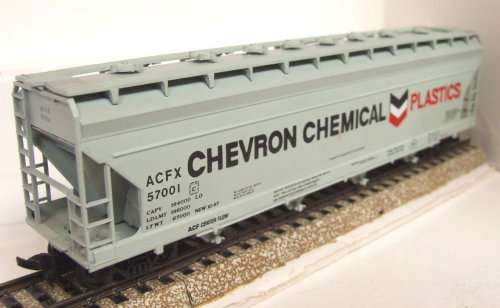 ATHEARN HO: Detailed Modern 60` CC Plastics 4 Bay Hopper in Good used & un-boxed condition(Italy)