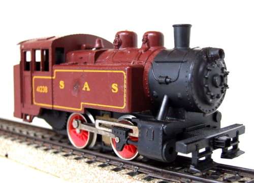 LIMA HO: Vintage SAR 0-6-0 Steam Loco in Fair Operating, Used Condition  (Italy)