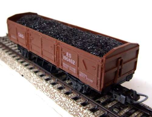 LIMA HO: SAR ES Coal Carrier with Load in Good used un-boxed condition (Italy)