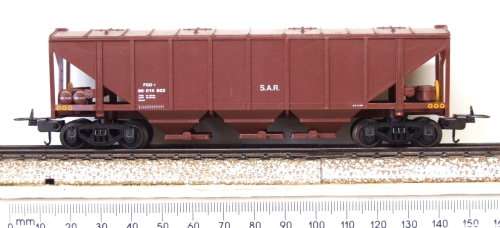 LIMA HO: SAR 3 Bay Grain Carrier in Like New un-boxed condition (Italy)