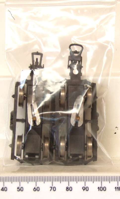 LIMA HO: Complete SAR E5 Dummy Locomotive Bogeys in Good un-boxed condition for Parts.(Italy)