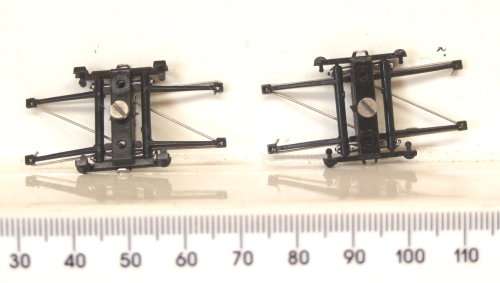 LIMA HO: 1pr SAR E5 Locomotive Pantographs  in Good condition for Parts.(Italy)