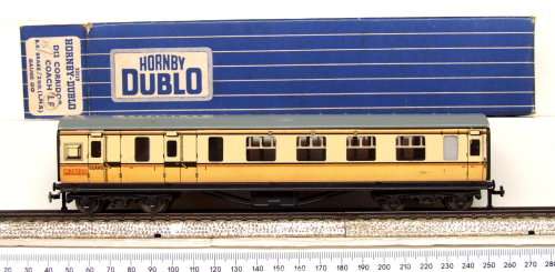 HORNBY DUBLO OO: Vintage English Passenger/Guards Coach in Fair boxed used condition(England)