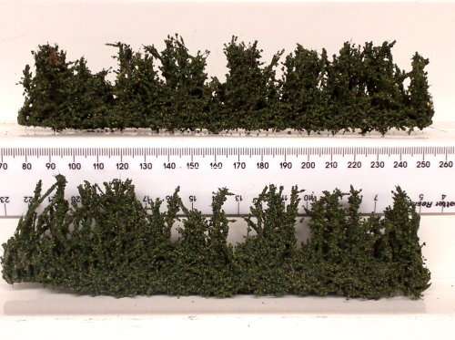 SCENERY HO:2x Hedges in Good used condition.(England)
