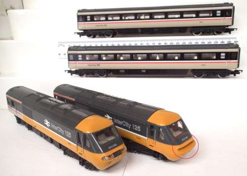 HORNBY OO:  INTER CITY 125 Passenger Train Set in Fair Un-boxed condition (England)