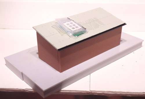 SCENERY OO: English Country Siding with Platform in New Partly Assembled Un-Boxed condition