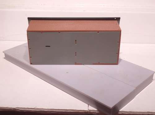 SCENERY OO: English Country Siding with Platform in New Partly Assembled Un-Boxed condition