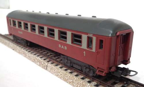 LIMA HO: SAR Junior Orange Express Passenger Coach in Good unboxed used condition (Italy)