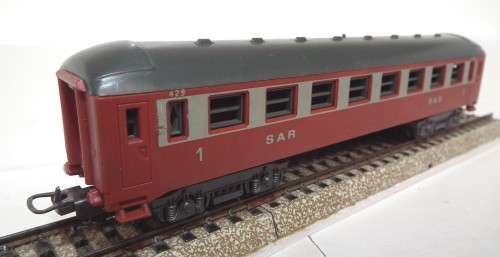 LIMA HO: SAR Junior Orange Express Passenger Coach in Good unboxed used condition (Italy)