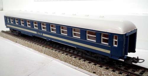 LIMA HO:  SAR `Blue Train` Passenger Coach in Fair Un-Boxed condition(Italy)