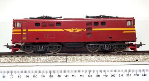 LIMA HO:  Red SAR `Suburban`  E5 Locomotive in Good un-boxed Operating condition.(Italy)