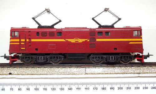 LIMA HO:  Red SAR `Suburban`  E5 Locomotive in Good un-boxed Operating condition.(Italy)