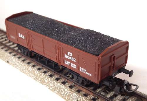 LIMA HO: SAR ES Coal Wagon with Buffers and load in Good Un-Boxed condition (Italy)