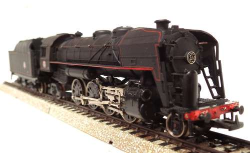 JOUEF HO: 2-8-2 Mikado Steam Locomotive with Tender(Driven) in Good Used, Un-boxed Condition(France)