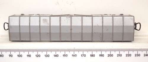 LIMA HO:  Silver SAR OZ Wagon in Fair un-boxed condition (Italy)
