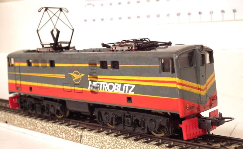 LIMA HO: RARE `METROBLITZ` E5 Locomotive in Good Un-boxed Operating condition.(Italy)