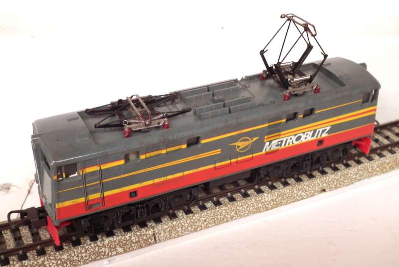 LIMA HO: RARE `METROBLITZ` E5 Locomotive in Good Un-boxed Operating condition.(Italy)