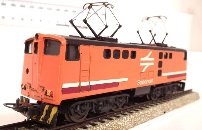 LIMA HO: Custom `SPOORNET` E5 Locomotive in Good Un-boxed Operating condition.(Italy)