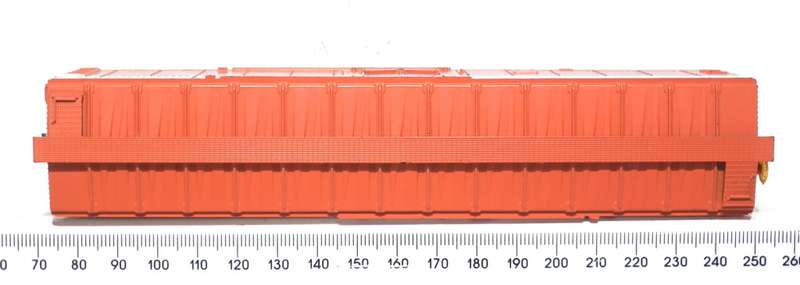 ATHEARN HO/OO: N.R.I.X.  60`Reefer in Good un-boxed condition (USA)