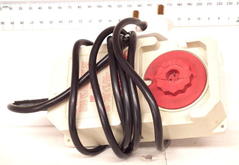 LIMA POWER SUPPLY:  12V DC Power Supply/Controller in good un-boxed condition(Italy)