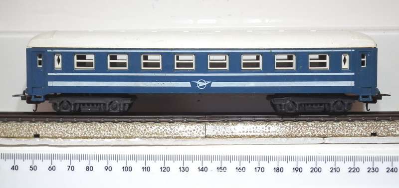 LIMA HO: SAR Junior Blue Train Passenger Coach in Good unboxed used condition (Italy)