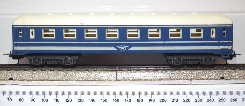 LIMA HO: SAR Junior Blue Train Passenger Coach in Fair unboxed used condition (Italy)