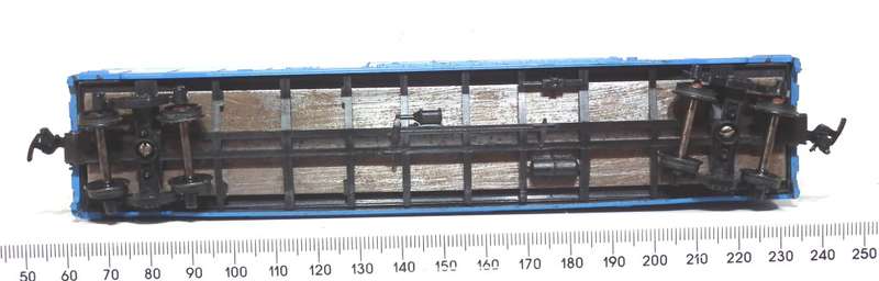ATHEARN HO: `EVANS` 60` Reefer in Fair un-boxed and Used condition.