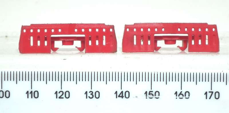 LIMA HO: SAR E5 `Trans Karoo` Locomotive cowcatchers in Good un-boxed condition for Parts.(Italy)