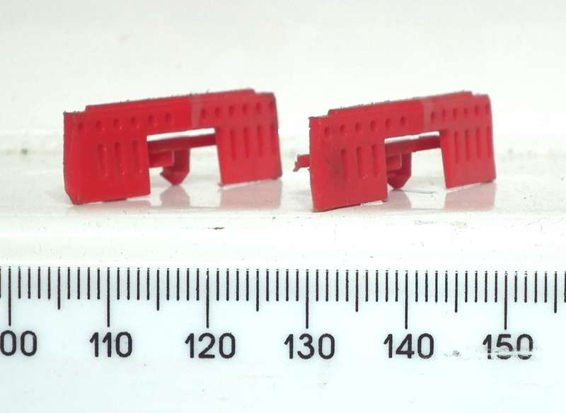 LIMA HO: SAR E5 `Trans Karoo` Locomotive cowcatchers in Good un-boxed condition for Parts.(Italy)