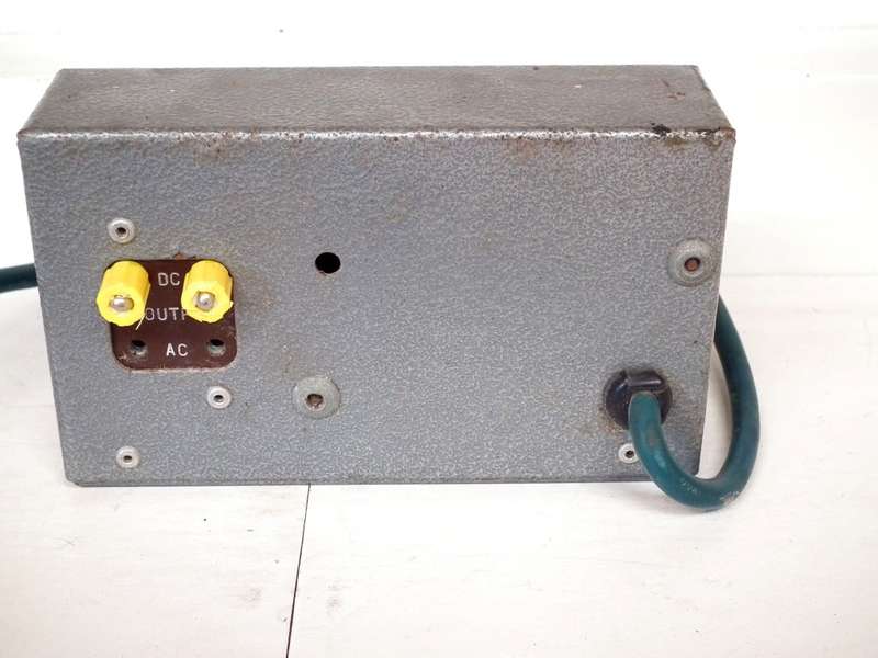 AGW POWER SUPPLY: Old School 12VDC/15VAC Analogue Power Supply in good un-boxed condition(Italy)