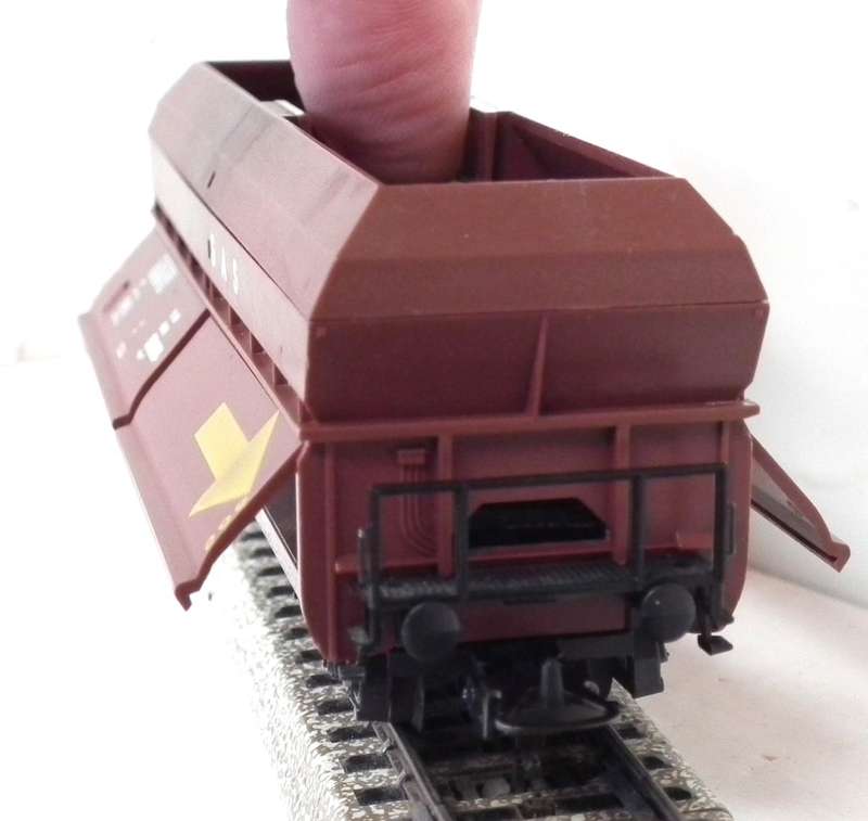 LIMA HO: SAR CCR Large Capacity Coal Hopper in Very Good Un-boxed, Used condition (Italy)