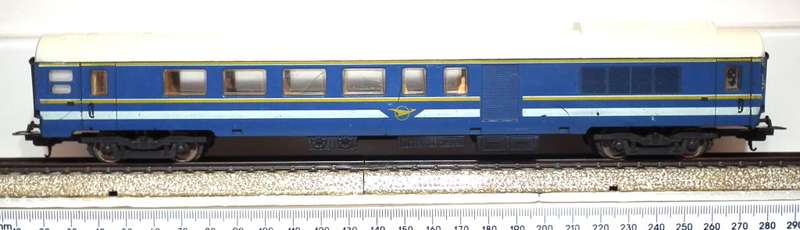 LIMA HO: SAR Blue Train Composite Coach in Fair unboxed used condition (Italy)