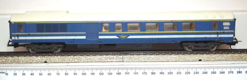 LIMA HO: SAR Blue Train Composite Coach in Fair unboxed used condition (Italy)