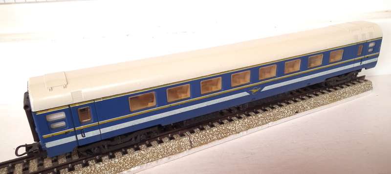 LIMA HO: SAR Blue Train Passenger Coach in Fair unboxed used condition (Italy)