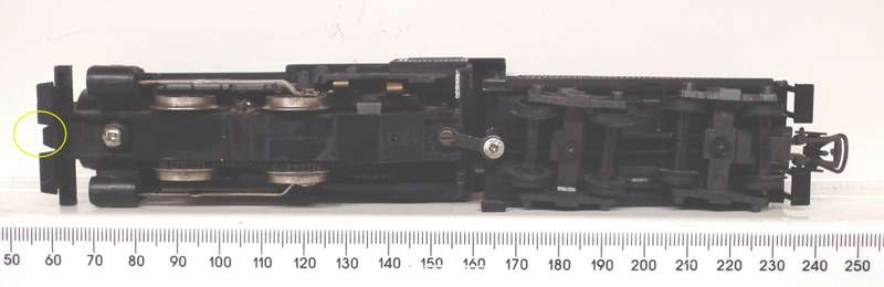LIMA HO: Unmarked 0-4-0 Locomotive Without Unmatching Tender in Fair Un-boxed Condition(Italy)