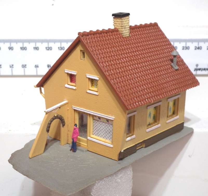 SCENERY HO: American Style Town House in Fair Used Condition.