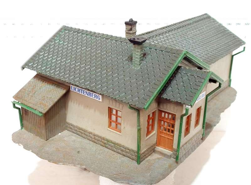 QUICK HO:  European Country Style Plastic Station Building in Good Used Condition.
