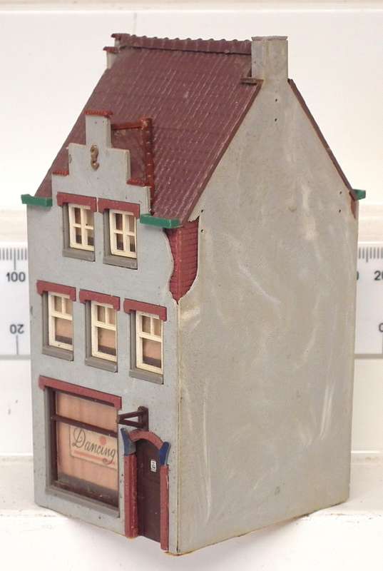 SCENERY HO: Vintage European Multi Story Apartment Building with Shop in Fair Used Condition.
