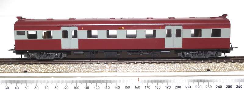 LIMA HO: SAR Suburban 1st Class Passenger Coach in Good un-Boxed condition(Italy)