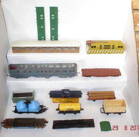 MISCELLANEOUS TRAIN SCRAP YARD: For parts only.