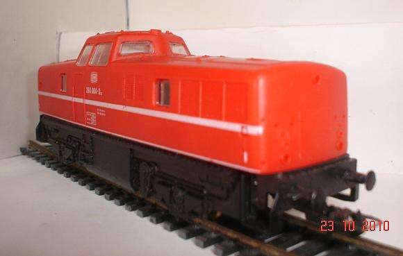 LIMA HO: DB Diesel Locomotive in good used condition. Not boxed (made in Italy).