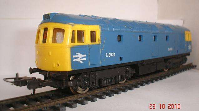 LIMA HO: British Freight Diesel Locomotive in good used condition. Not boxed (made in Italy).