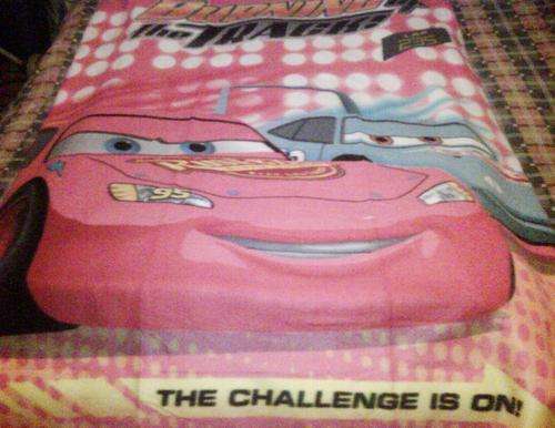 Cute/snuggle kids blanket!!!! Crazy R1 start!!!!! Bedtime wont be a problem anymore :)