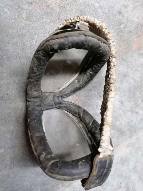 Leather helmet and goggles